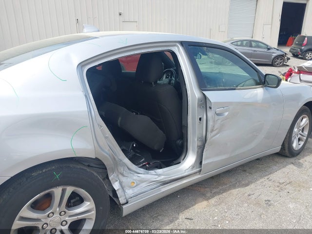 44676709 :رقم المزاد ، 2C3CDXBG1PH630897 vin ، 2023 Dodge Charger Sxt مزاد بيع