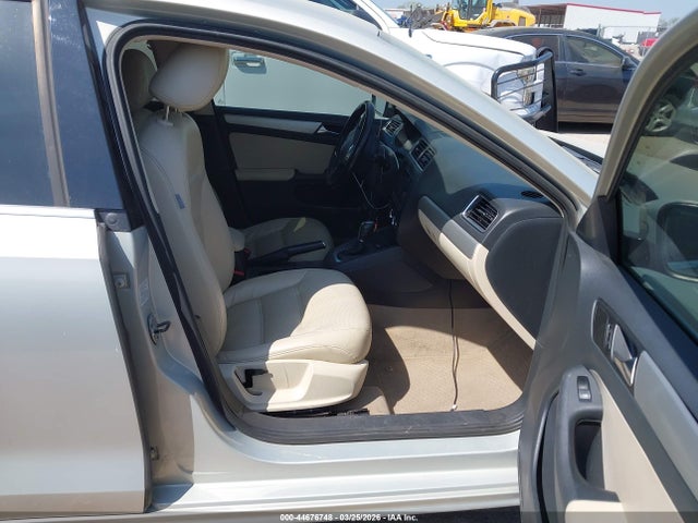Продаж на аукціоні авто 2012 Volkswagen Jetta 2.0l Tdi, vin: 3VWLL7AJXCM317707, номер лоту: 44676748