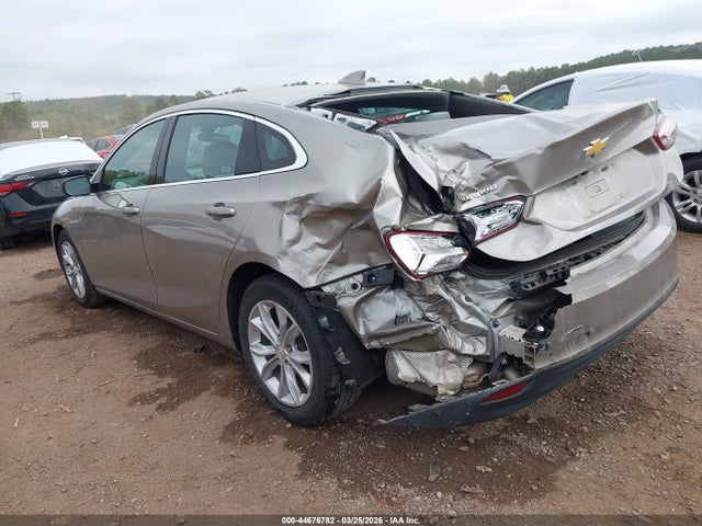 44676782 :رقم المزاد ، 1G1ZD5ST0NF165883 vin ، 2022 Chevrolet Malibu Fwd Lt مزاد بيع