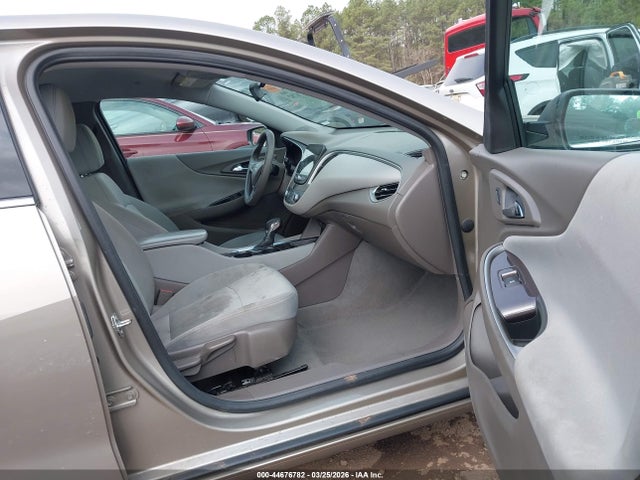 44676782 :رقم المزاد ، 1G1ZD5ST0NF165883 vin ، 2022 Chevrolet Malibu Fwd Lt مزاد بيع
