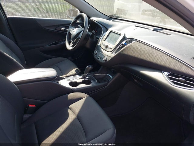 1G1ZE5ST7HF145678 Chevrolet MALIBU 1LT