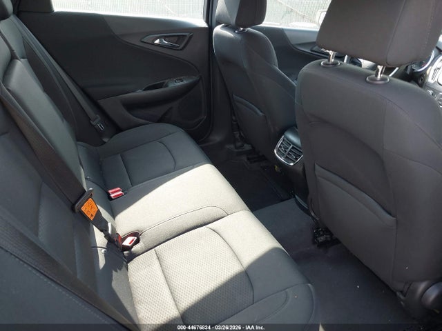 1G1ZE5ST7HF145678 Chevrolet MALIBU 1LT