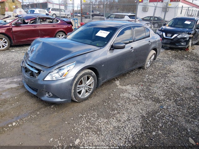 44676839 :رقم المزاد ، JN1CV6AR5FM524506 vin ، 2015 Infiniti Q40 مزاد بيع