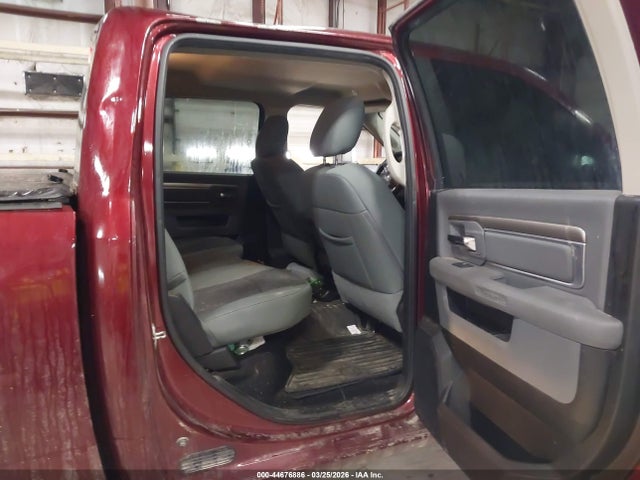 Auction sale of the 2019 Ram 1500 Classic, vin: 1C6RR7TT4KS695626, lot number: 44676886