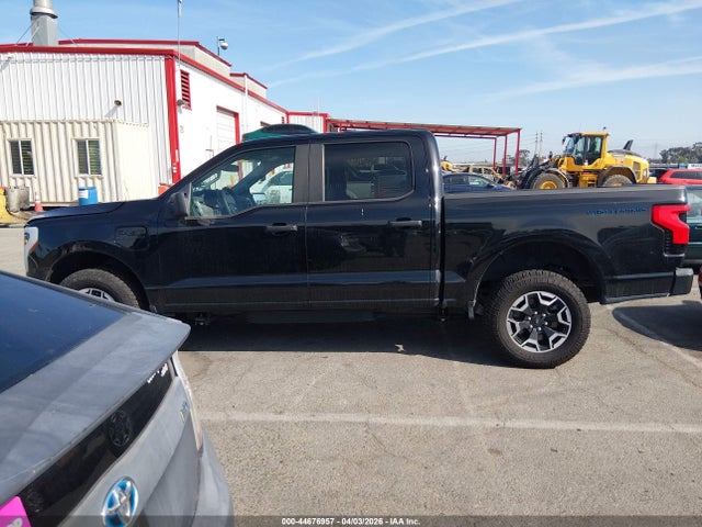 1FT6W1EV4PWG11241 Ford F-150 Lightning Pro