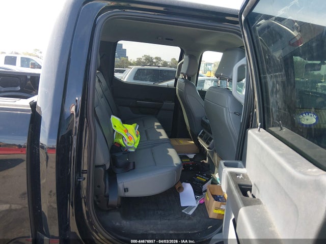 1FT6W1EV4PWG11241 Ford F-150 Lightning Pro