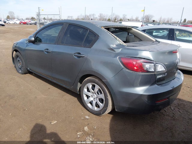 44676981 :رقم المزاد ، JM1BL1UG1C1590558 vin ، 2012 Mazda Mazda3 I Sport مزاد بيع