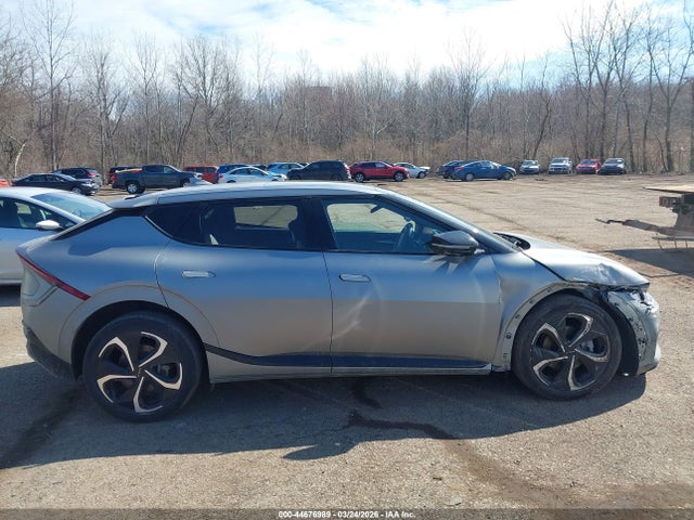 KIA Ev6 Gt-line 2024 KNDC4DLC0R5224139 Image 13