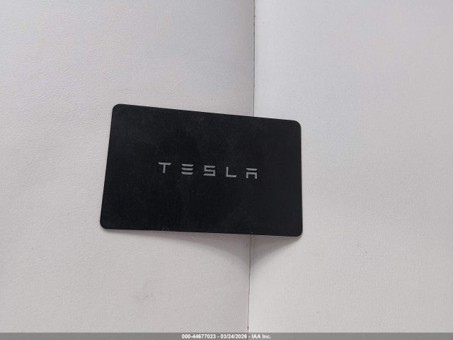 2021 Tesla Model Y Performance Dual Motor All-wheel Drive მანქანა იყიდება აუქციონზე, vin: 5YJYGDEF5MF230420, აუქციონის ნომერი: 44677023