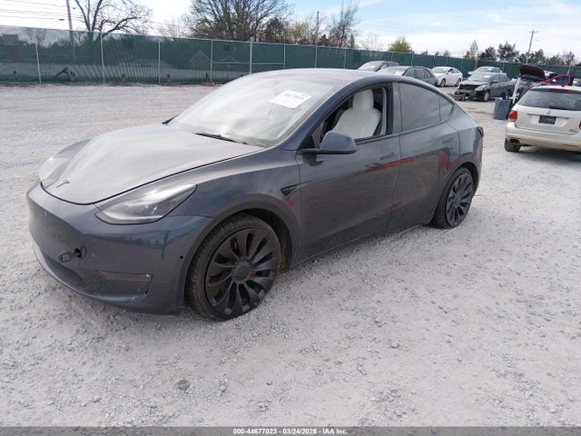 2021 Tesla Model Y Performance Dual Motor All-wheel Drive მანქანა იყიდება აუქციონზე, vin: 5YJYGDEF5MF230420, აუქციონის ნომერი: 44677023