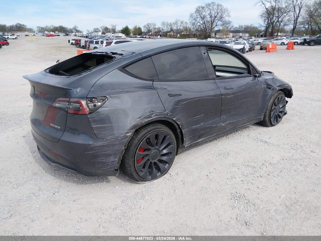 2021 Tesla Model Y Performance Dual Motor All-wheel Drive მანქანა იყიდება აუქციონზე, vin: 5YJYGDEF5MF230420, აუქციონის ნომერი: 44677023