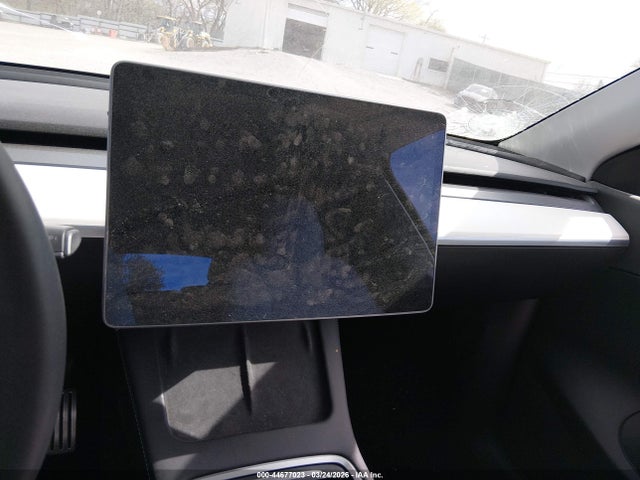 2021 Tesla Model Y Performance Dual Motor All-wheel Drive მანქანა იყიდება აუქციონზე, vin: 5YJYGDEF5MF230420, აუქციონის ნომერი: 44677023