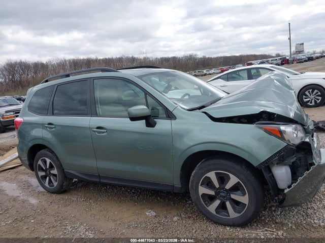 Продажа на аукционе авто 2018 Subaru Forester 2.5i Premium, vin: JF2SJAEC2JH554496, номер лота: 44677043