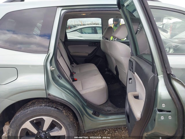 Продажа на аукционе авто 2018 Subaru Forester 2.5i Premium, vin: JF2SJAEC2JH554496, номер лота: 44677043