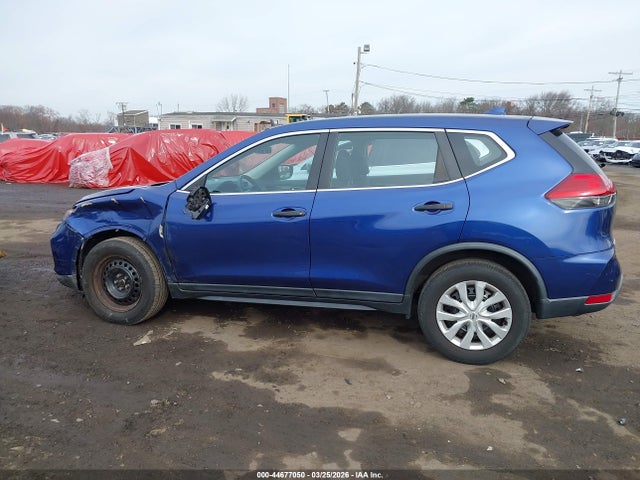 2017 Nissan Rogue S მანქანა იყიდება აუქციონზე, vin: KNMAT2MT0HP565847, აუქციონის ნომერი: 44677050