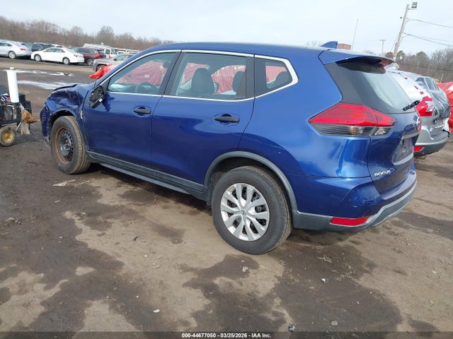 2017 Nissan Rogue S მანქანა იყიდება აუქციონზე, vin: KNMAT2MT0HP565847, აუქციონის ნომერი: 44677050