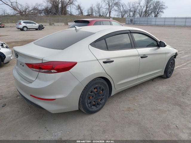 Aukcja sprzedaży 2018 Hyundai Elantra Se, vin: 5NPD74LF3JH378306, numer aukcji: 44677091