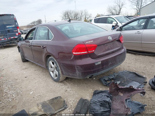 2012 Volkswagen Passat 2.5l Se მანქანა იყიდება აუქციონზე, vin: 1VWBH7A3XCC029444, აუქციონის ნომერი: 44677094