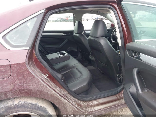 2012 Volkswagen Passat 2.5l Se მანქანა იყიდება აუქციონზე, vin: 1VWBH7A3XCC029444, აუქციონის ნომერი: 44677094