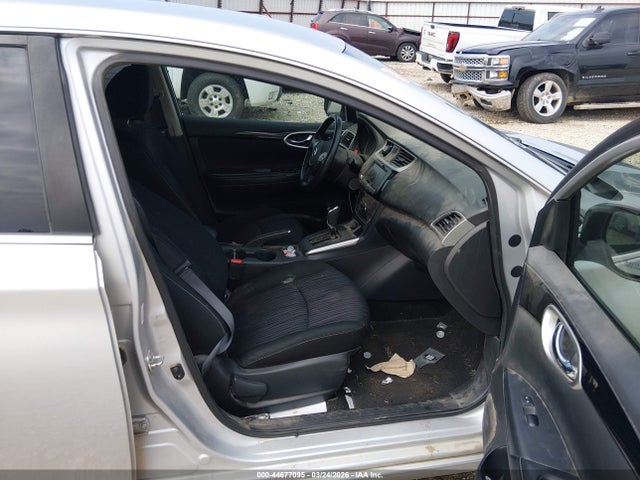 2019 Nissan Sentra Sv მანქანა იყიდება აუქციონზე, vin: 3N1AB7AP8KY392966, აუქციონის ნომერი: 44677095