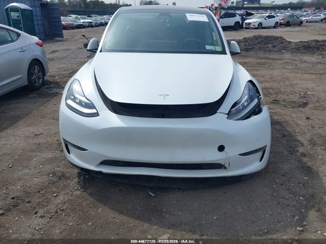 Aukcja sprzedaży 2022 Tesla Model Y Long Range Dual Motor All-wheel Drive, vin: 7SAYGDEE3NA012811, numer aukcji: 44677120