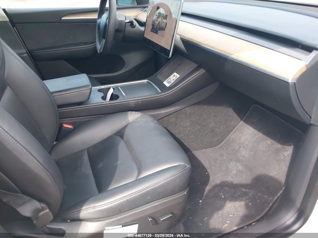 Aukcja sprzedaży 2022 Tesla Model Y Long Range Dual Motor All-wheel Drive, vin: 7SAYGDEE3NA012811, numer aukcji: 44677120