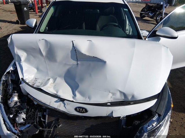 5XXGT4L39HG136625 KIA Optima Lx