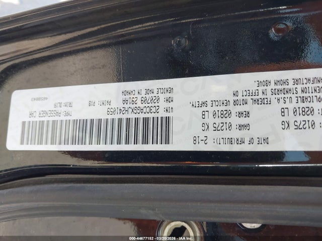 44677152 :رقم المزاد ، 2C3CCAGGXJH241059 vin ، 2018 Chrysler 300 300s Awd مزاد بيع