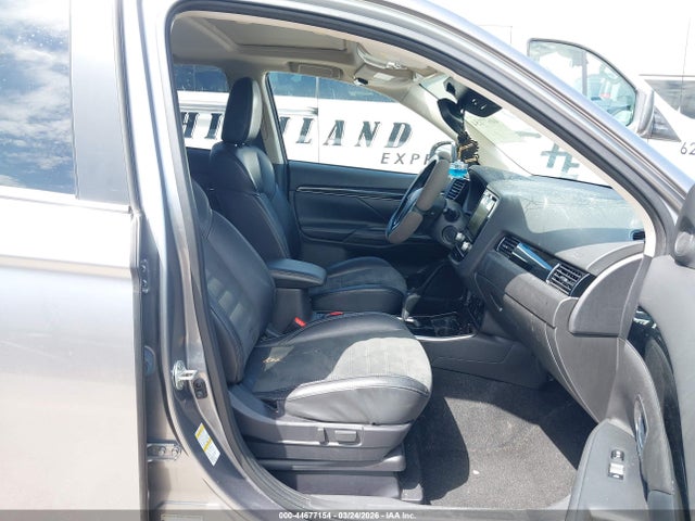 Продаж на аукціоні авто 2020 Mitsubishi Outlander Se 2.4, vin: JA4AD3A35LZ014103, номер лоту: 44677154