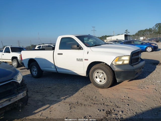 44677171 :رقم المزاد ، 3C6JR6DT4JG171419 vin ، 2018 Ram 1500 Tradesman  4x2 8' Box مزاد بيع