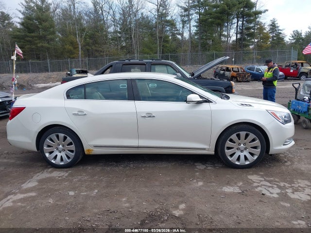 Buick Lacrosse Leather Group 2014 1G4GC5G39EF275448 Image 13