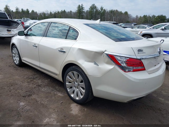 2014 Buick Lacrosse Leather Group მანქანა იყიდება აუქციონზე, vin: 1G4GC5G39EF275448, აუქციონის ნომერი: 44677180