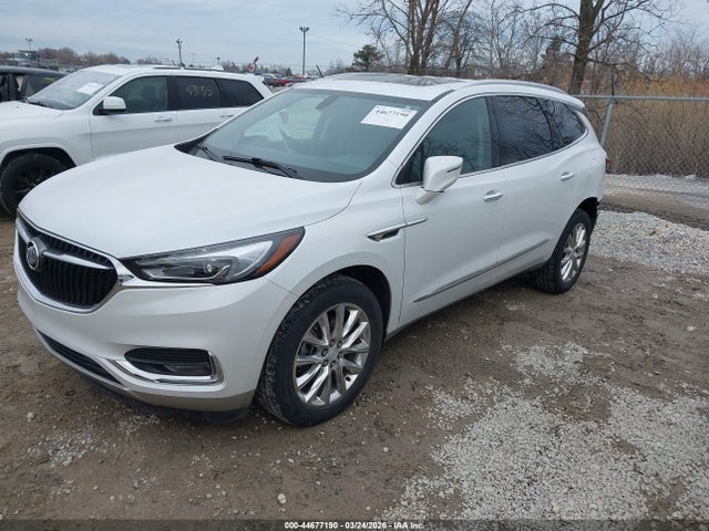 44677190 :رقم المزاد ، 5GAEVAKW3JJ277978 vin ، 2018 Buick Enclave Essence مزاد بيع