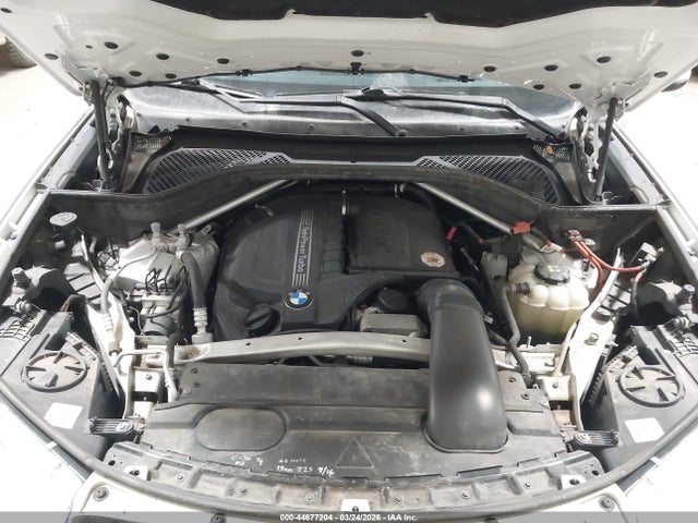 44677204 :رقم المزاد ، 5UXKR0C34H0X81653 vin ، 2017 Bmw X5 Xdrive35i مزاد بيع