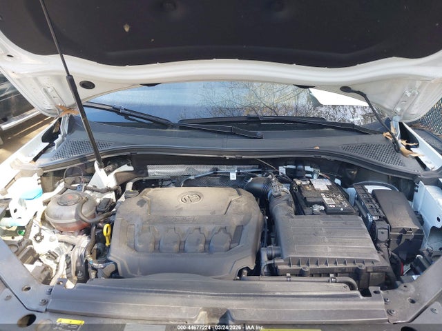 Продаж на аукціоні авто 2024 Volkswagen Tiguan 2.0t Se R-line Black, vin: 3VVCB7AX4RM154914, номер лоту: 44677224