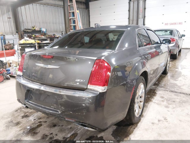 Продаж на аукціоні авто 2017 Chrysler 300 Limited Awd, vin: 2C3CCARGXHH607755, номер лоту: 44677270