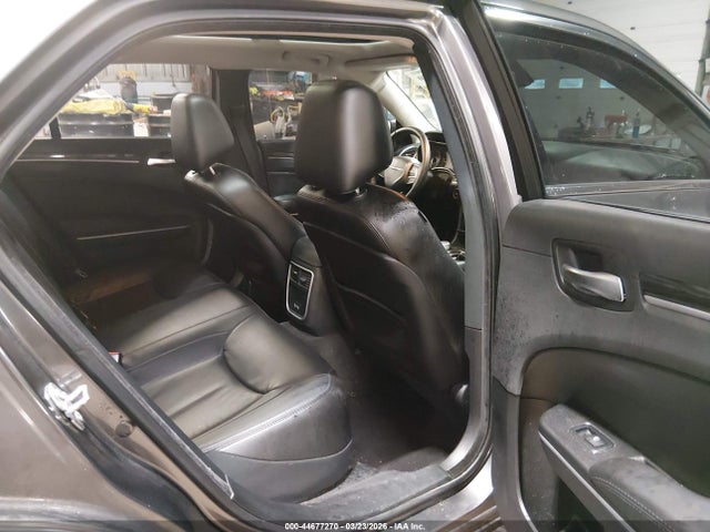 Продаж на аукціоні авто 2017 Chrysler 300 Limited Awd, vin: 2C3CCARGXHH607755, номер лоту: 44677270