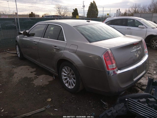 Продажа на аукционе авто 2014 Chrysler 300, vin: 2C3CCAAG3EH255402, номер лота: 44677277