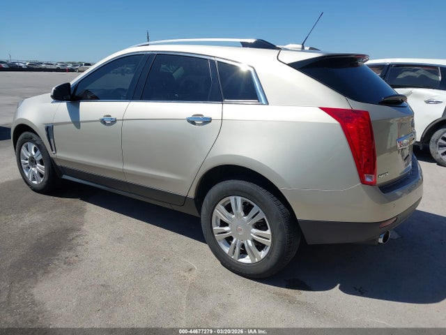 44677279 :رقم المزاد ، 3GYFNBE3XFS610641 vin ، 2015 Cadillac Srx Luxury Collection مزاد بيع