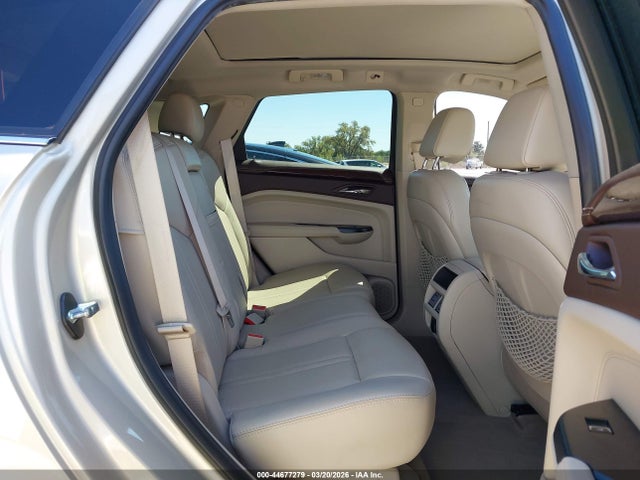 44677279 :رقم المزاد ، 3GYFNBE3XFS610641 vin ، 2015 Cadillac Srx Luxury Collection مزاد بيع