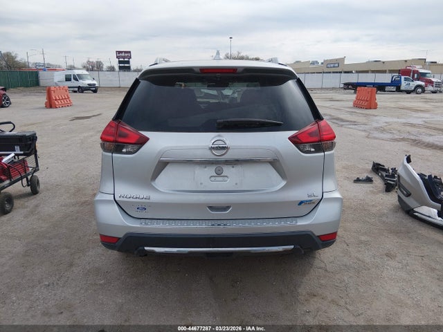 Nissan Rogue Hybrid Sl 2017 5N1ET2MT3HC794835 Image 17