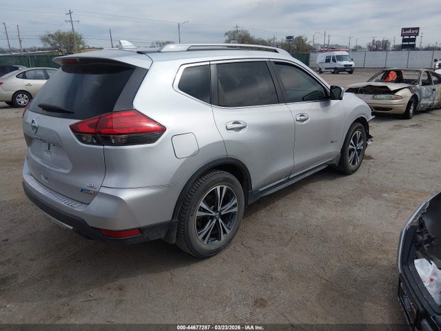 Nissan Rogue Hybrid Sl 2017 5N1ET2MT3HC794835 Image 4