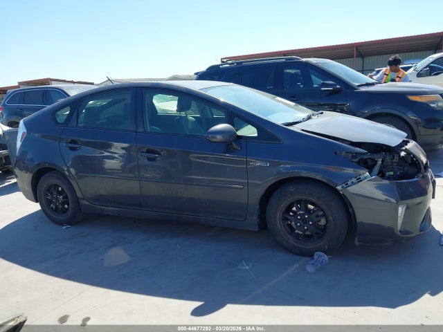 Продажа на аукционе авто 2015 Toyota Prius Two, vin: JTDKN3DU2F0426838, номер лота: 44677292