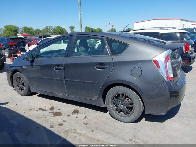 Продажа на аукционе авто 2015 Toyota Prius Two, vin: JTDKN3DU2F0426838, номер лота: 44677292