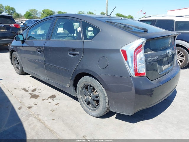 Продажа на аукционе авто 2015 Toyota Prius Two, vin: JTDKN3DU2F0426838, номер лота: 44677292