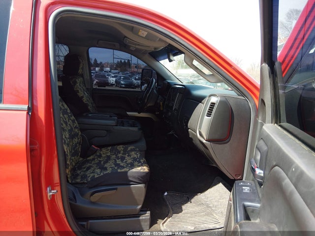 1GCVKREC8JZ185368 Chevrolet Silverado 1500 1lt