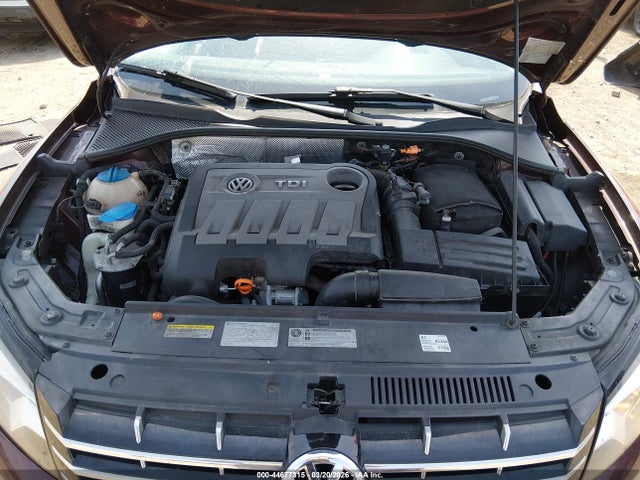 2013 Volkswagen Passat 2.0l Tdi Se მანქანა იყიდება აუქციონზე, vin: 1VWBN7A31DC008511, აუქციონის ნომერი: 44677315