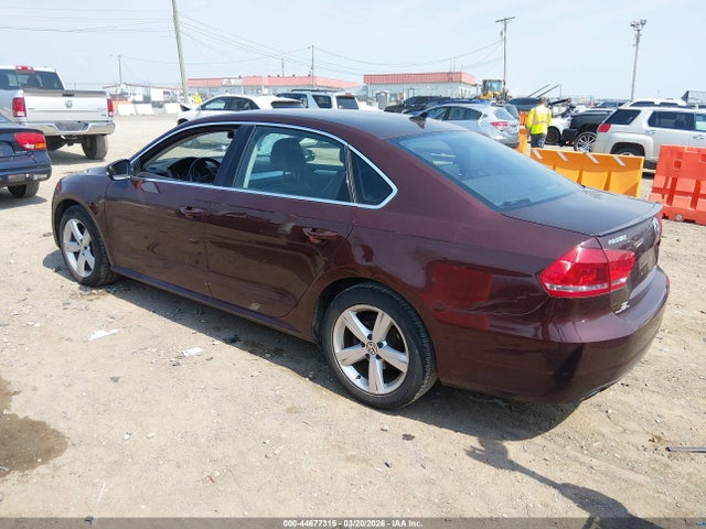 2013 Volkswagen Passat 2.0l Tdi Se მანქანა იყიდება აუქციონზე, vin: 1VWBN7A31DC008511, აუქციონის ნომერი: 44677315