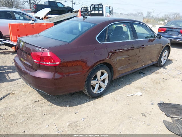 2013 Volkswagen Passat 2.0l Tdi Se მანქანა იყიდება აუქციონზე, vin: 1VWBN7A31DC008511, აუქციონის ნომერი: 44677315