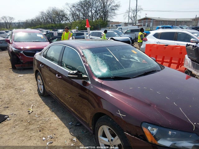 2013 Volkswagen Passat 2.0l Tdi Se მანქანა იყიდება აუქციონზე, vin: 1VWBN7A31DC008511, აუქციონის ნომერი: 44677315